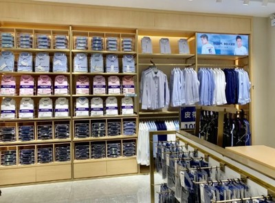 羅蒙新零售山東濟(jì)寧金鄉(xiāng)旗艦店盛大開(kāi)業(yè)，打造鞋帽零售新體驗(yàn)
